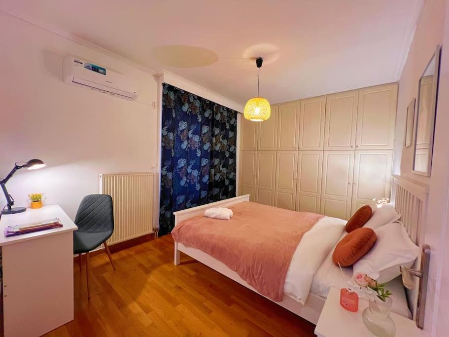 Cozy Fairytal Garden Apartment, Family Friendly, Free Parking, 15 Min To Airport أثينا المظهر الخارجي الصورة
