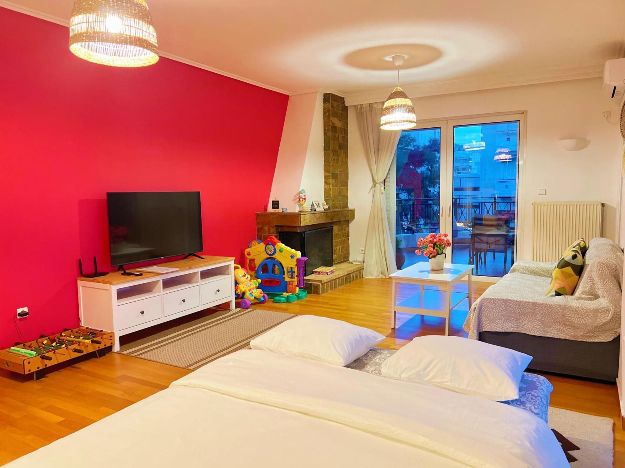 Cozy Fairytal Garden Apartment, Family Friendly, Free Parking, 15 Min To Airport أثينا المظهر الخارجي الصورة