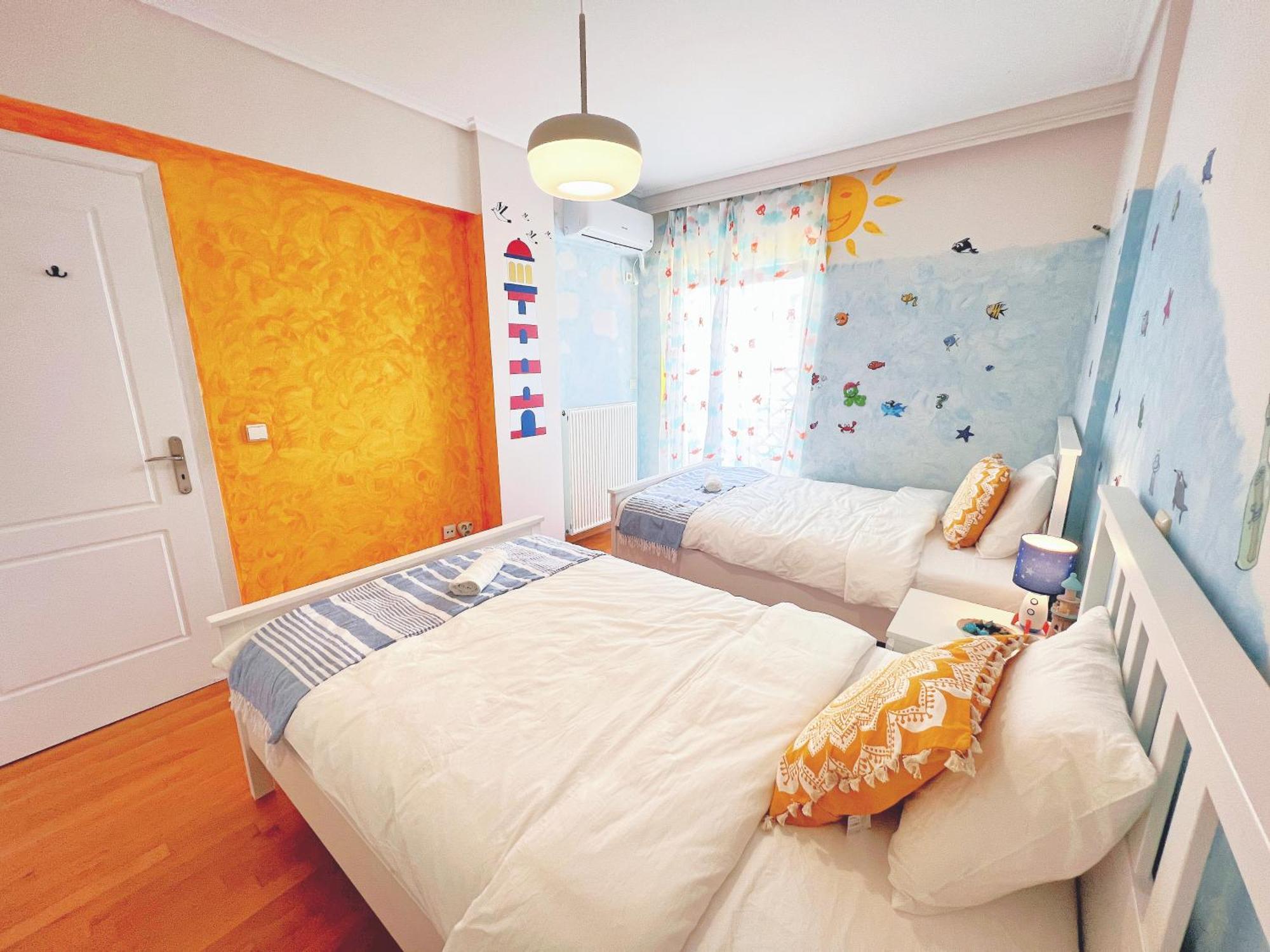 Cozy Fairytal Garden Apartment, Family Friendly, Free Parking, 15 Min To Airport أثينا المظهر الخارجي الصورة